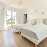 Maison Spacieuse Pour 8 Pers. Proche De La - Fr-1-835-23 *