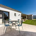 Feriehus Maison Spacieuse Pour 8 Pers. Proche De La - Fr-1-835-23 Sainte-Marie-de-Ré