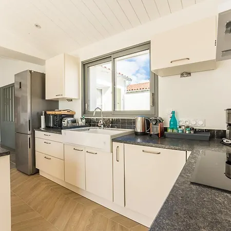 Maison Spacieuse Pour 8 Pers. Proche De La - Fr-1-835-23 Дом отдыха *