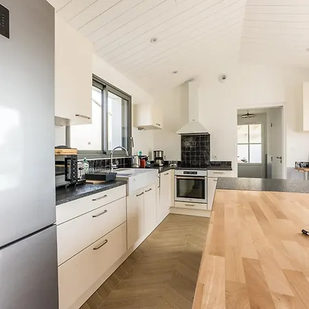 Сasa de vacaciones Maison Spacieuse Pour 8 Pers. Proche De La - Fr-1-835-23 *